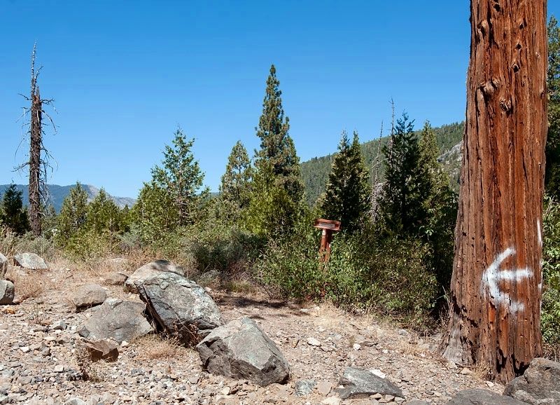 Truckee Trail - Ascent to Lake and Valley Marker. Click for full size. Truckee Trail - Ascent to Lake and Valley Marker image. Click for full size.