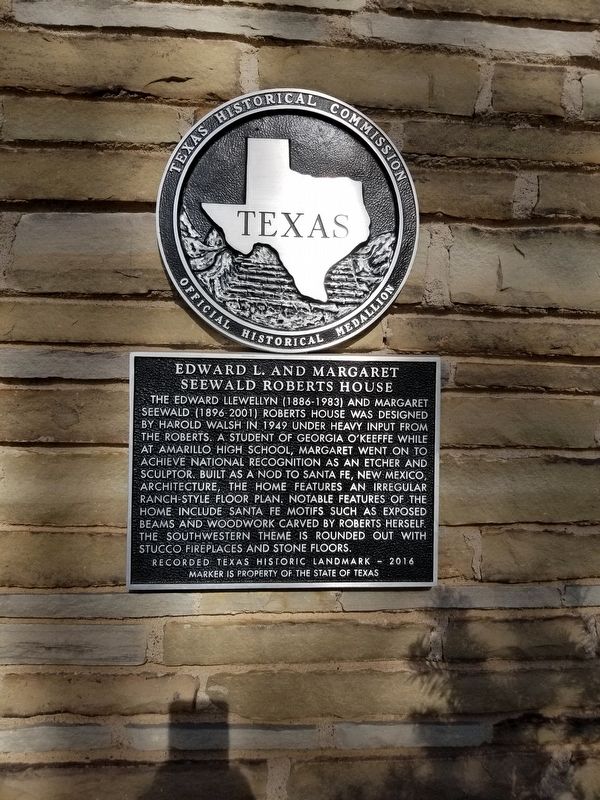 Edward L. and Margaret Seewald Roberts House Marker. Click for full size. Edward L. and Margaret Seewald Roberts House Marker image. Click for full size.
