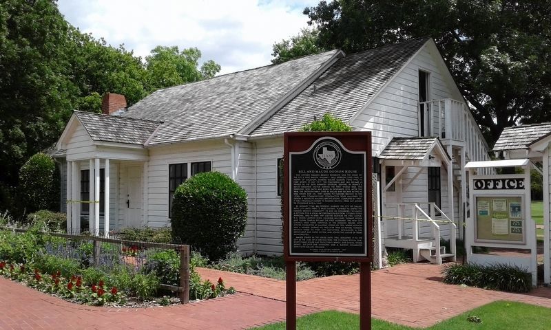 Bill and Maude Dodson House Marker image. Click for full size.