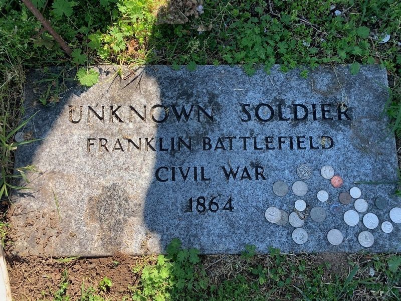 Unknown Civil War Soldier Gravestone image. Click for full size.