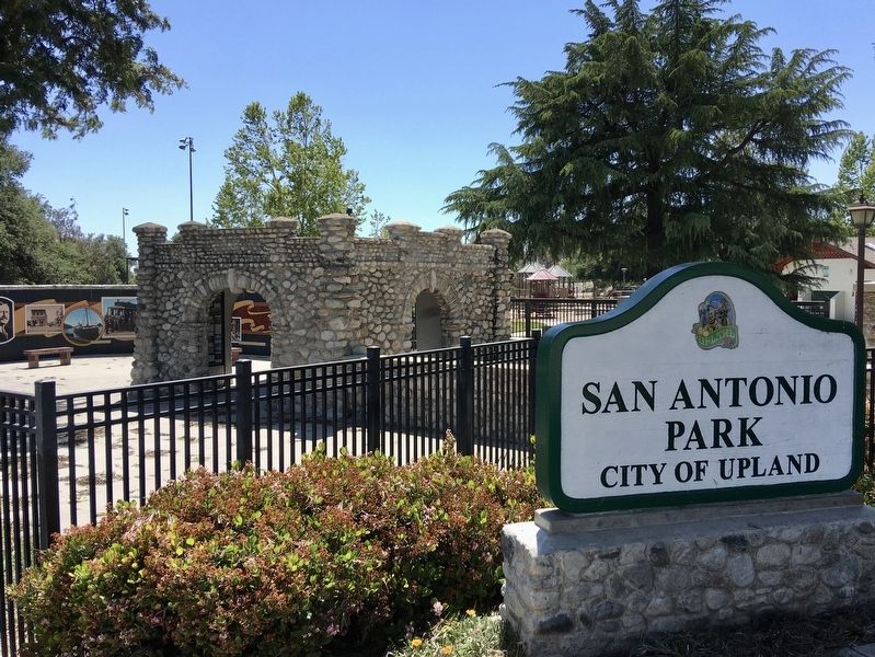 San Antonio Park. Click for full size. San Antonio Park image. Click for full size.
