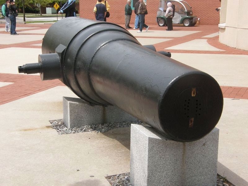 Defending New York Harbor - 12" training mortar image. Click for full size.