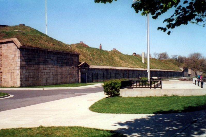 Historic Fort Wadsworth Marker - missing, 2001 image. Click for full size.