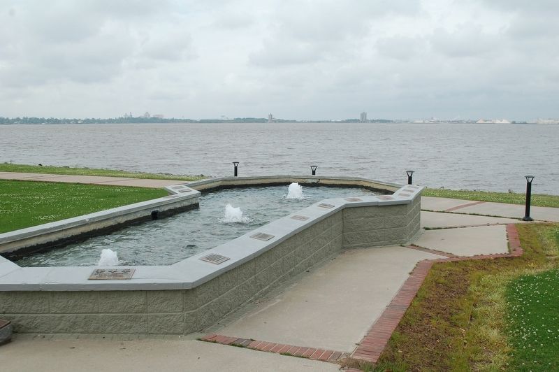 Louisiana Medal of Honor Fountain image. Click for full size.