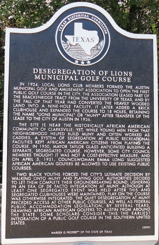 Desegregation of Lions Municipal Golf Course Marker image. Click for full size.