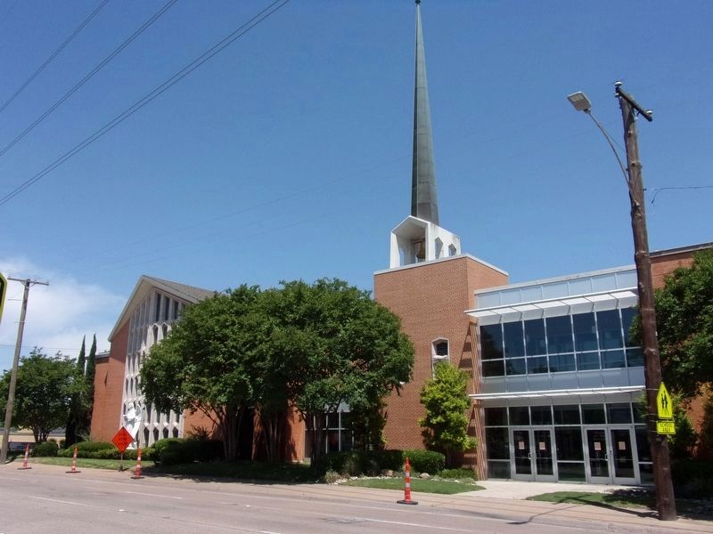 First Methodist Church of Garland image. Click for full size.