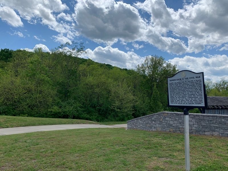 Roper's Knob in the Civil War / The Union Fortification of Roper's Knob Marker. Click for full size. Roper's Knob in the Civil War / The Union Fortification of Roper's Knob Marker image. Click for full size.