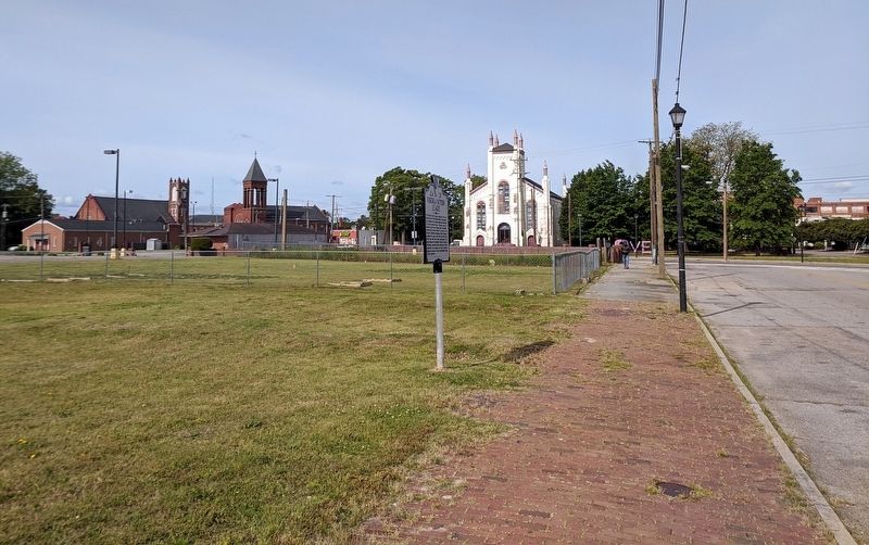 South Avenue (facing west) image. Click for full size.