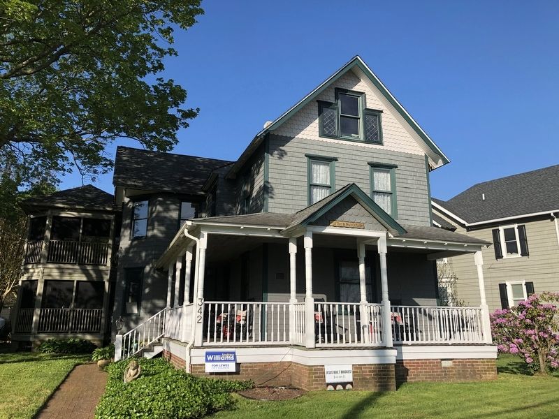 Station Master's House. Click for full size. Station Master's House image. Click for full size.