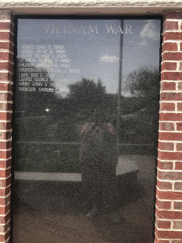 Rotary Club of Sparta Veterans Park Marker image. Click for full size.