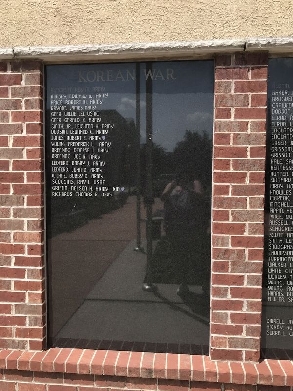 Rotary Club of Sparta Veterans Park Marker image. Click for full size.