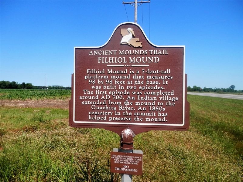 Filhiol Mound Marker. Click for full size. Filhiol Mound Marker image. Click for full size.