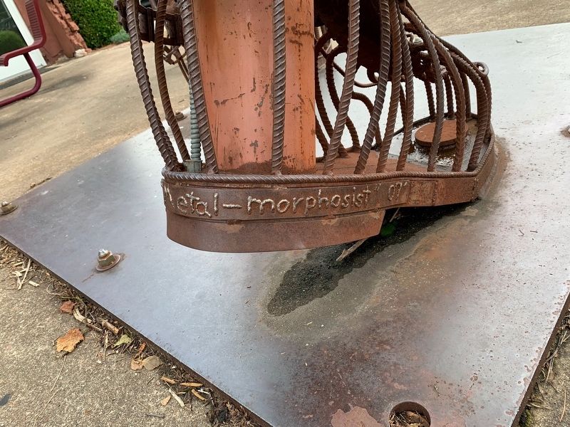 Rusty Mechanism. Click for full size. Rusty Mechanism image. Click for full size.