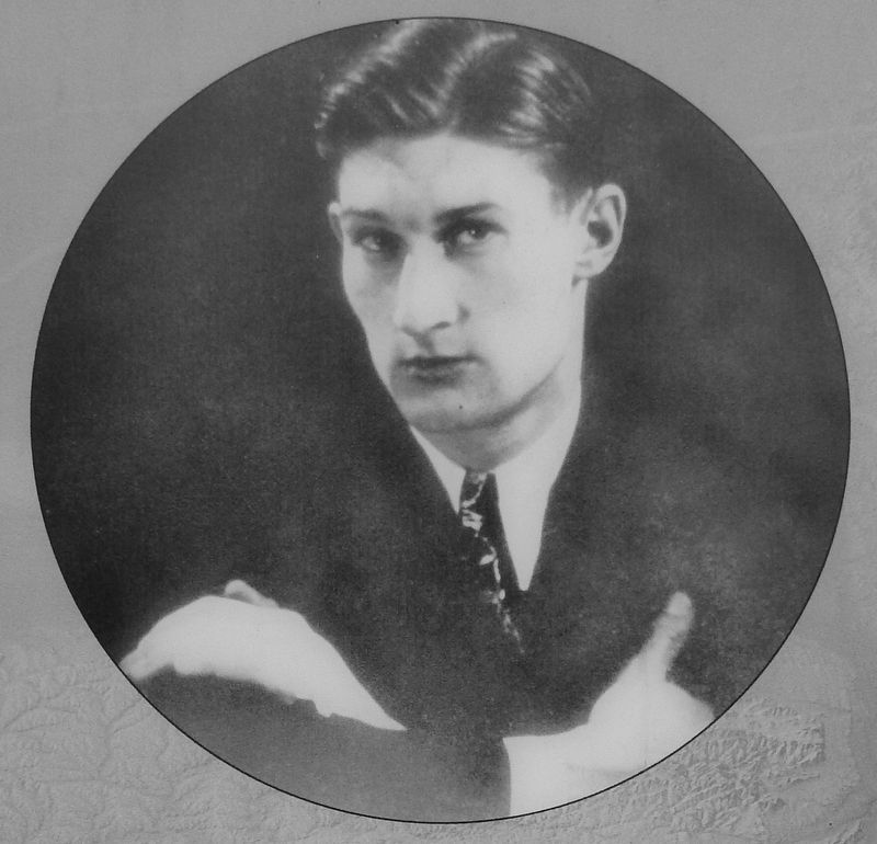 Marker detail: Stanley Abbott. Click for full size. Marker detail: Stanley Abbott image. Click for full size.