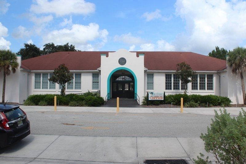 Fruitville Elementary School Marker. Click for full size. Fruitville Elementary School Marker image. Click for full size.
