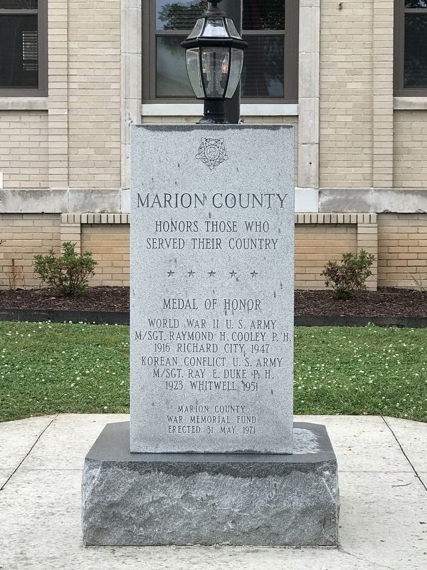 Marion County War Memorial image. Click for full size.