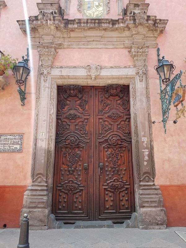 The main entrance door to the House of the Marquesa image. Click for full size.
