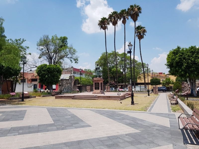 The recently restored Parque Dami�n Carmona image. Click for full size.