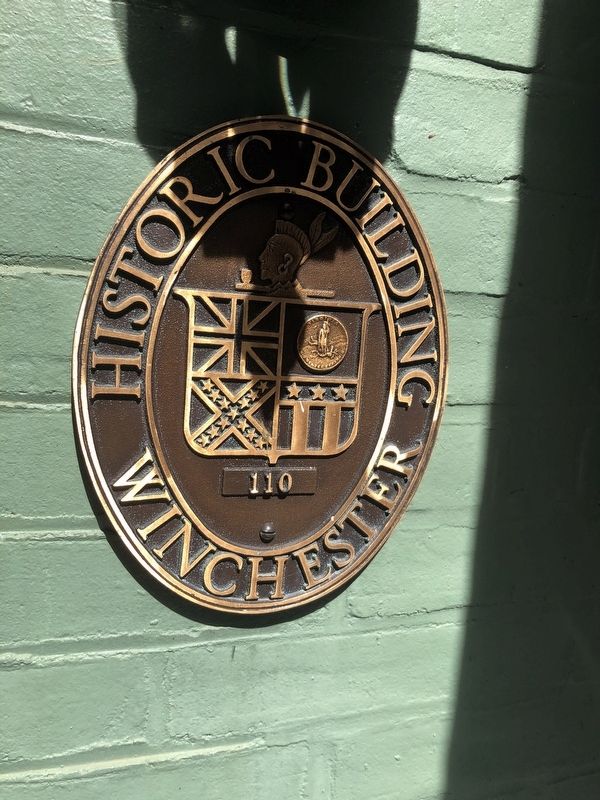 Additional plaque on the building image. Click for full size.