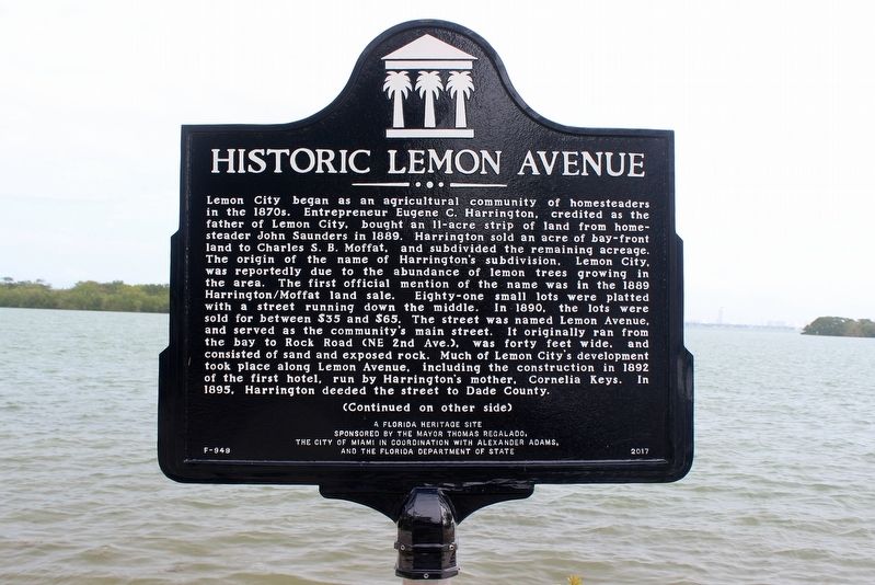 Historic Lemon Avenue Marker Side 1 image. Click for full size.