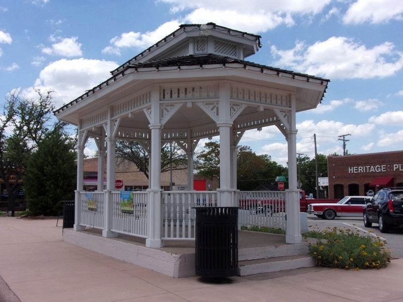 Heritage Square Park gazebo. Click for full size. Heritage Square Park gazebo image. Click for full size.