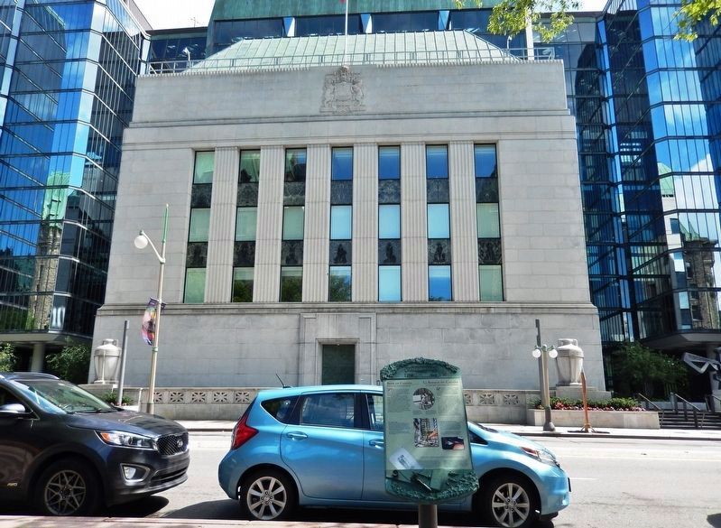 Bank of Canada / La Banque du Canada Marker image. Click for full size.