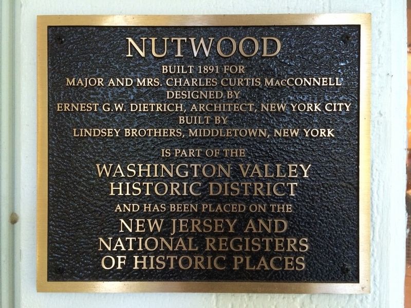 Nutwood Marker image. Click for full size.