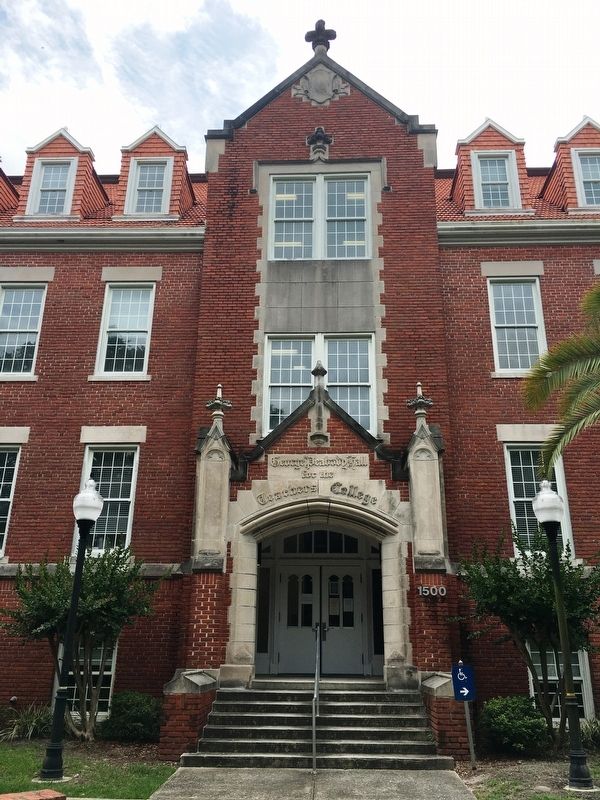 Peabody Hall. Click for full size. Peabody Hall image. Click for full size.