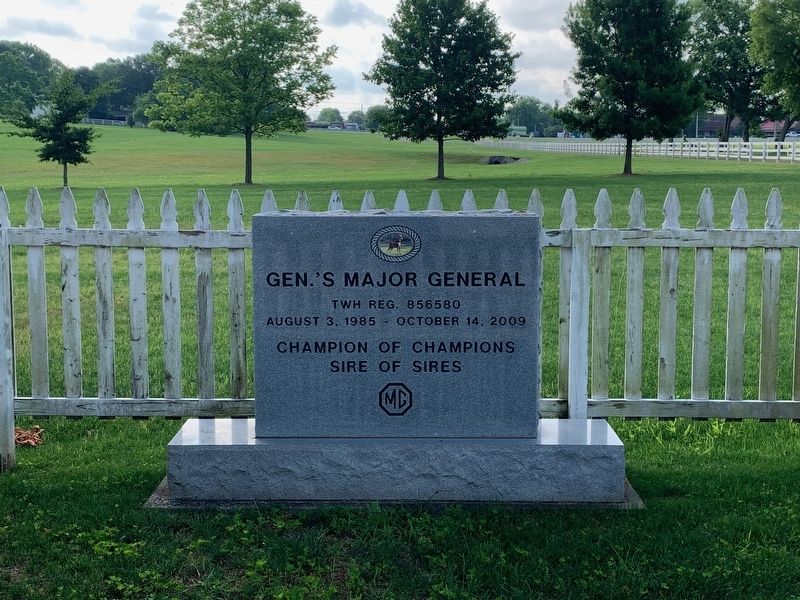 Adjacent Grave: Gen.'s Major General image. Click for full size.