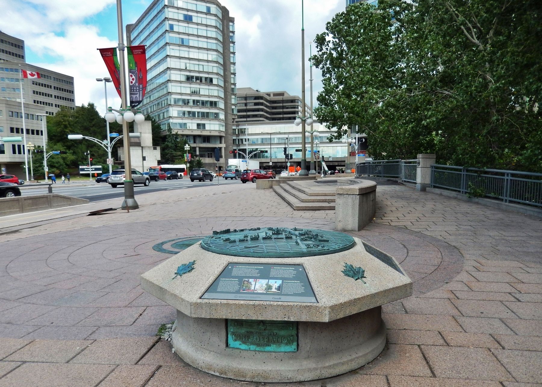Canada's Discovery Route /<br>La voie de la découverte du Canada Marker. Click for full size. Canada's Discovery Route /<br>La voie de la découverte du Canada Marker image. Click for full size.