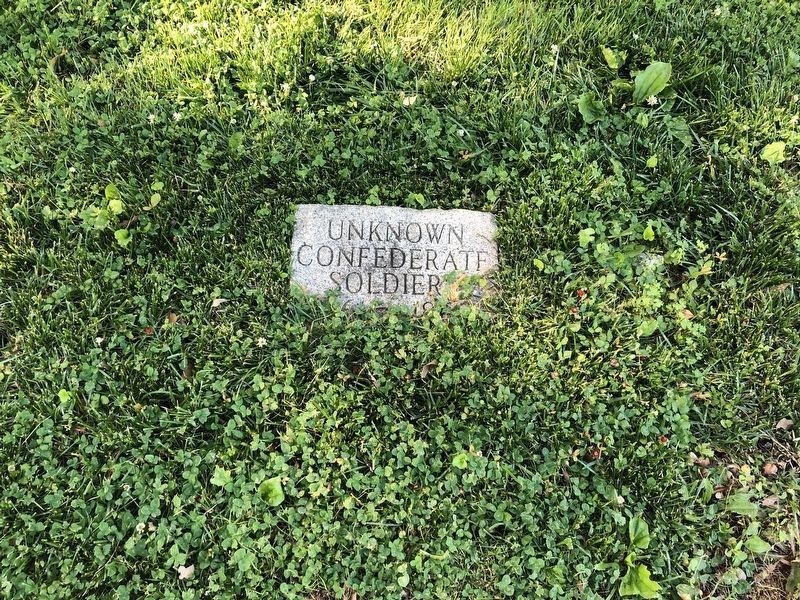 Unknown Confederate Soldier Grave Marker image. Click for full size.