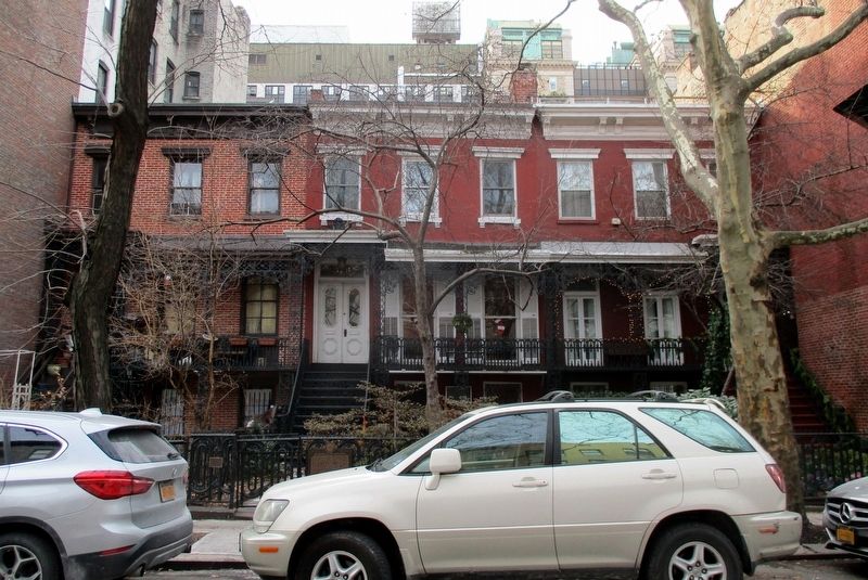 326, 328, 330 East 18th Street Houses image. Click for full size.