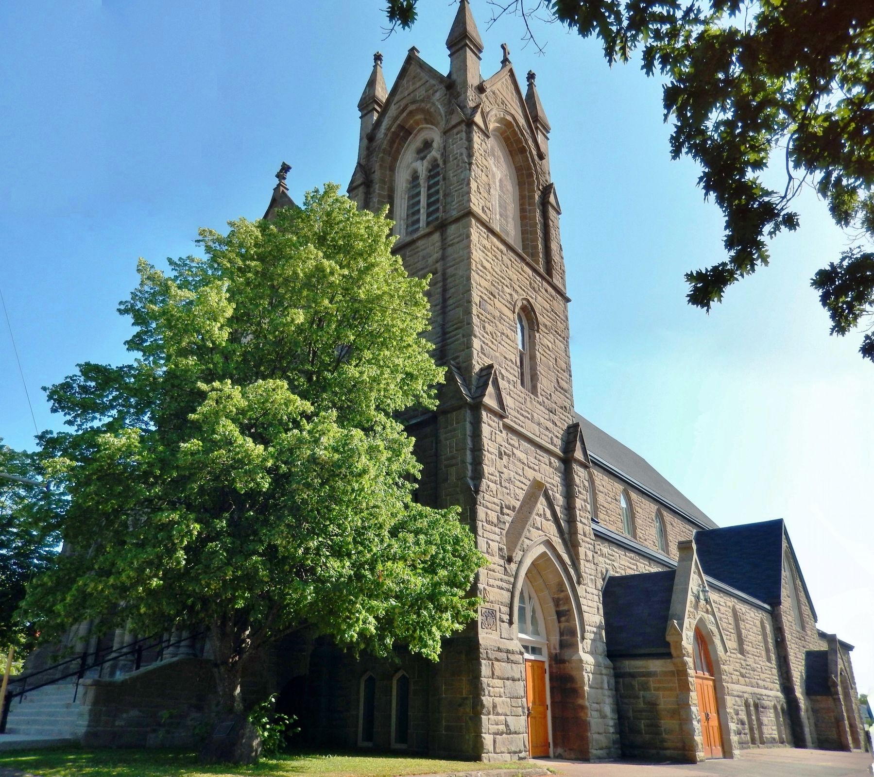 St. Bernard's Church image. Click for full size.