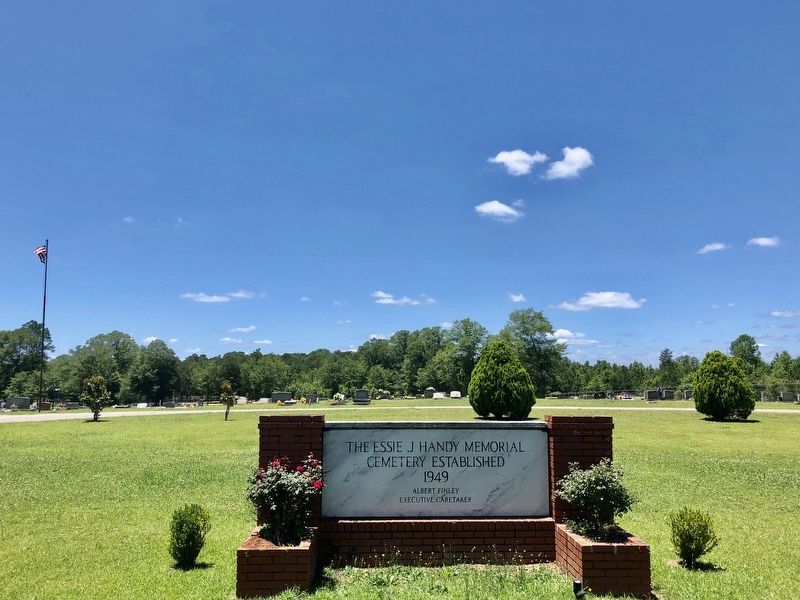 Essie J. Handy Memorial Cemetery image. Click for full size.