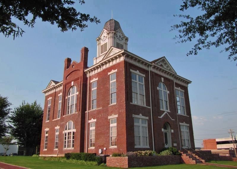 Historic Greene County Courthouse (1888) image. Click for full size.