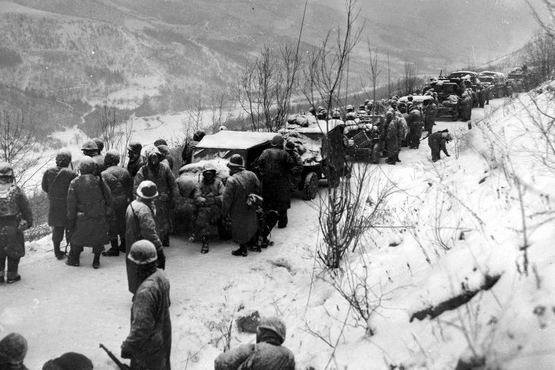 The fighting withdrawal from Chosin Reservoir image. Click for full size.