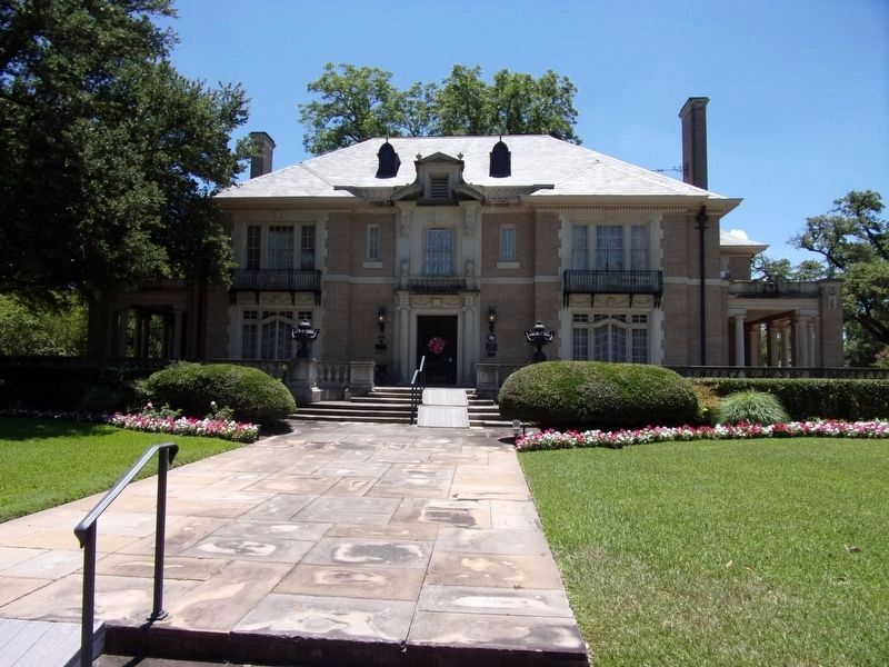 The Aldredge House image. Click for full size.