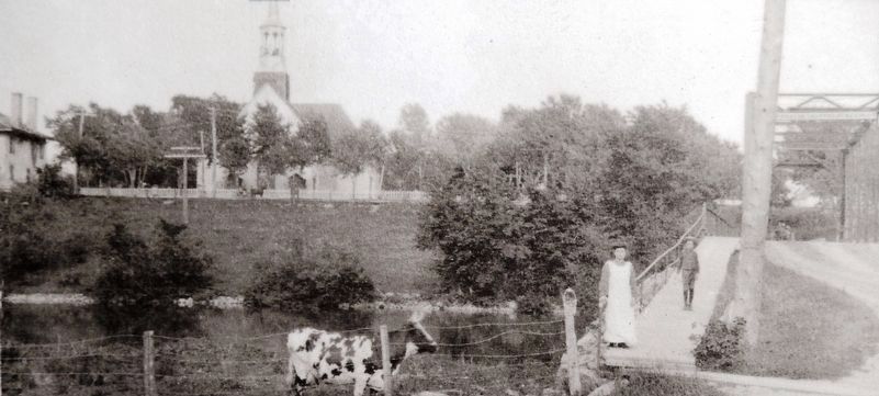 Marker detail: A l'entr�e du pont, vers 1900 image. Click for full size.