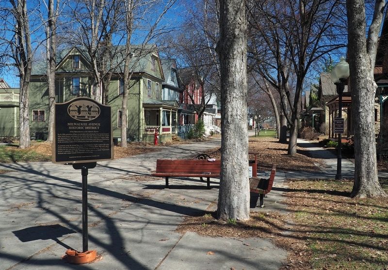 Marker at the midpoint of the pedestrianized Milwaukee Avenue. Click for full size. Marker at the midpoint of the pedestrianized Milwaukee Avenue image. Click for full size.