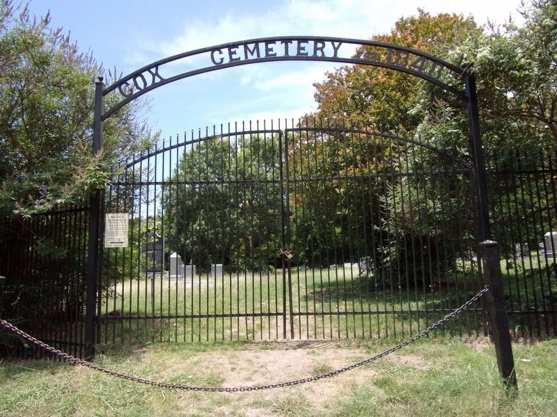 Cox Cemetery image. Click for full size.