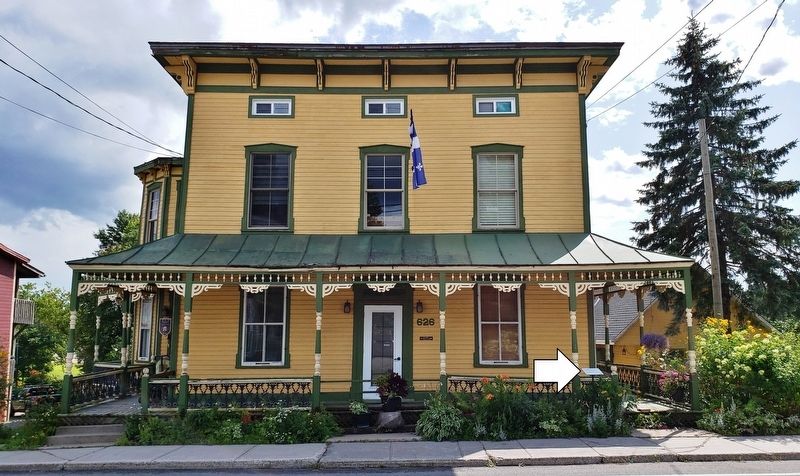 La Maison Charlebois / The Charlebois House Marker image. Click for full size.