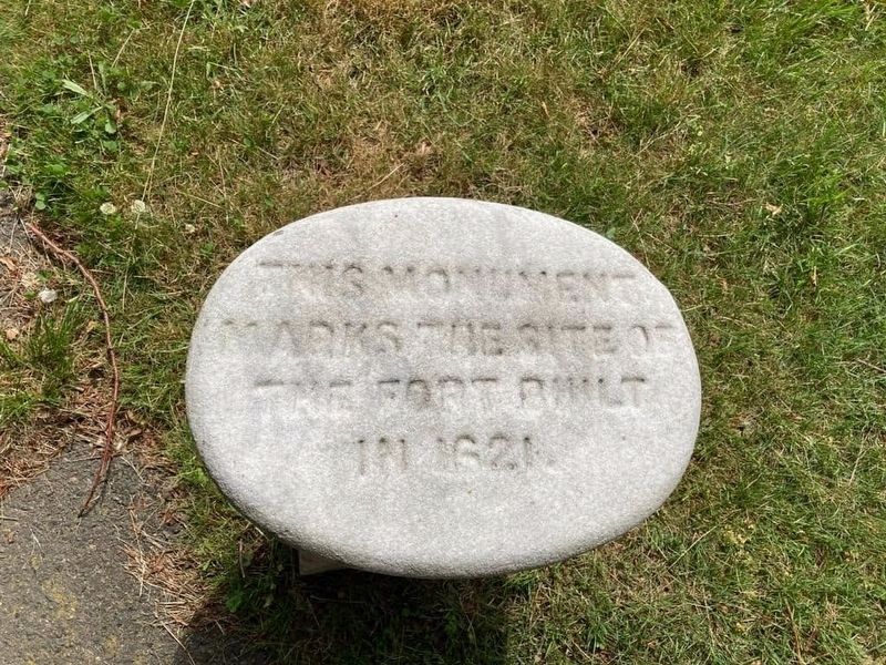 A nearby, older First Fort Marker. Click for full size. A nearby, older First Fort Marker image. Click for full size.
