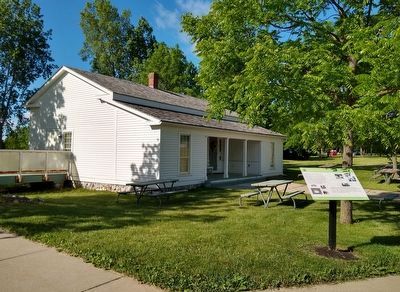 Friends Meeting House and Marker image. Click for full size.
