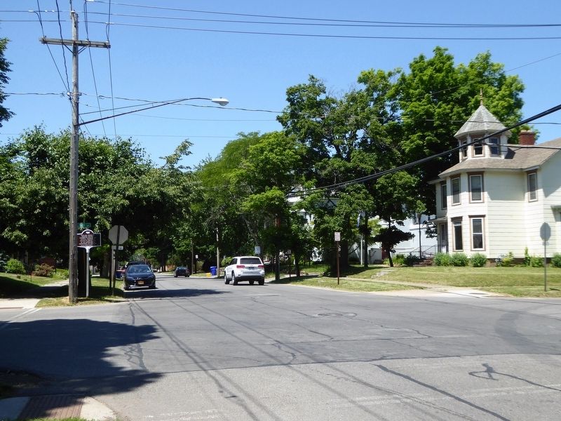 Park Ave./State St. Historic District Marker. Click for full size. Park Ave./State St. Historic District Marker image. Click for full size.