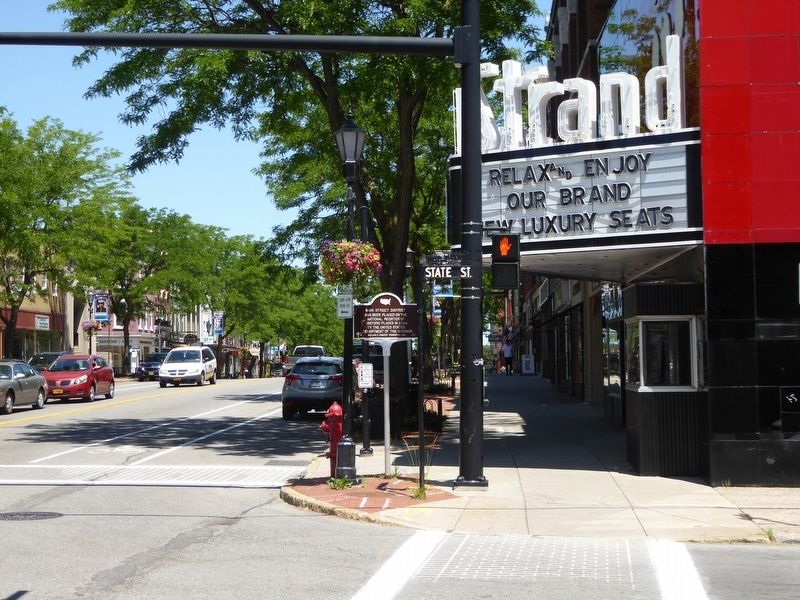 Main Street District Marker. Click for full size. Main Street District Marker image. Click for full size.