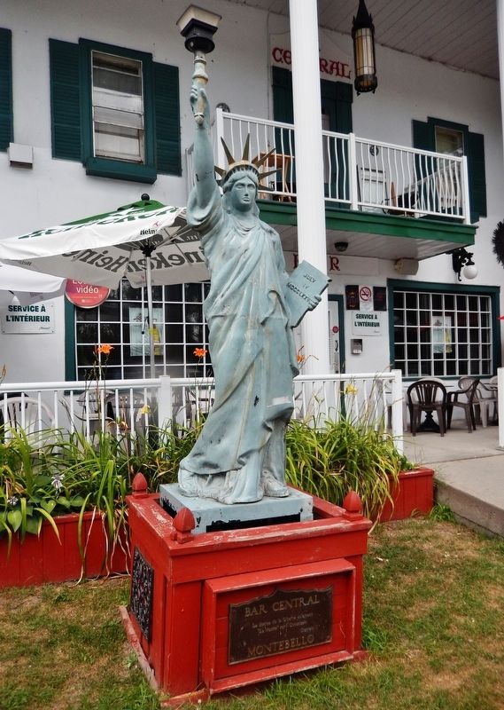 Statue of Liberty Replica. Click for full size. Statue of Liberty Replica image. Click for full size.