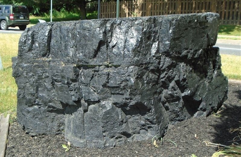 Anthracite Coal image. Click for full size.