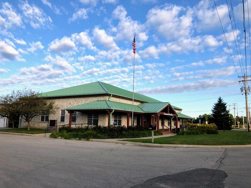 Cedarburg Town Hall. Click for full size. Cedarburg Town Hall image. Click for full size.