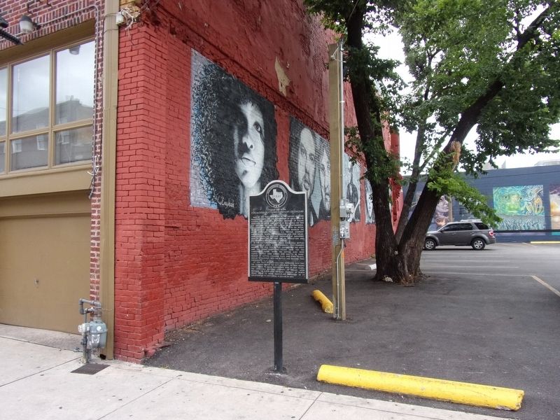 Original Site of the Coca-Cola Bottling Company of Dallas Marker. Click for full size. Original Site of the Coca-Cola Bottling Company of Dallas Marker image. Click for full size.