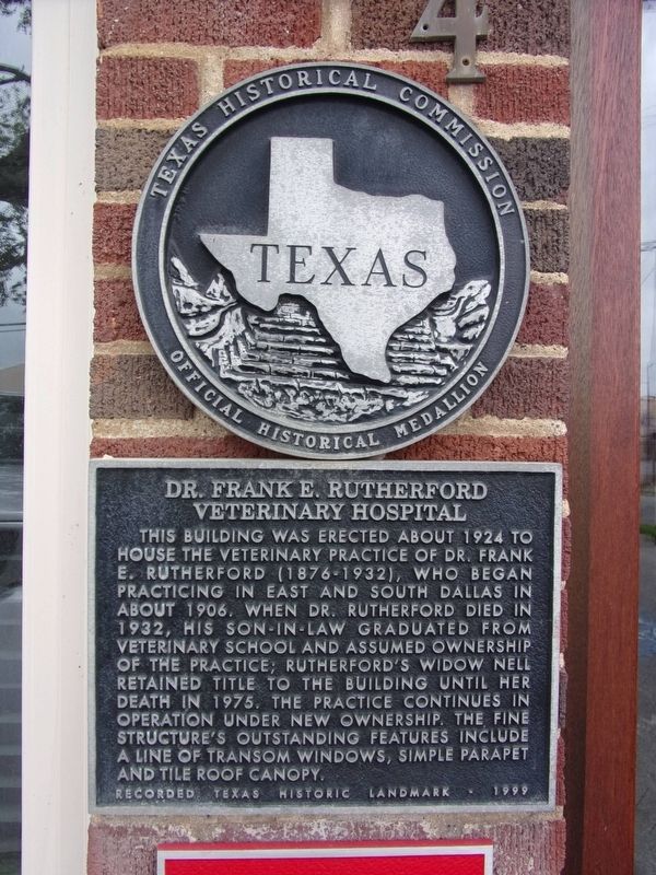 Dr. Frank E. Rutherford Veterinary Hospital Marker image. Click for full size.